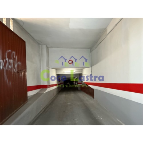 Rampa de acceso a garaje